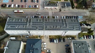 Panele zostały zamontowane dachu przyszpitalnej przychodni na ul. Kilińskiego. Produkowana przez nie energia nie jest odprowadzana do sieci, tylko przeznaczana na własne potrzeby szpitala.