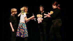  „Maba” to spektakl przygotowany przez młodzież ze Zwierzyńca