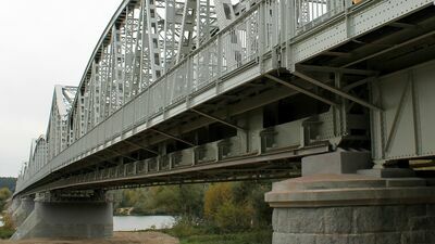 Stary most na Wiśle do czyszczenia. Wybrali wykonawcę