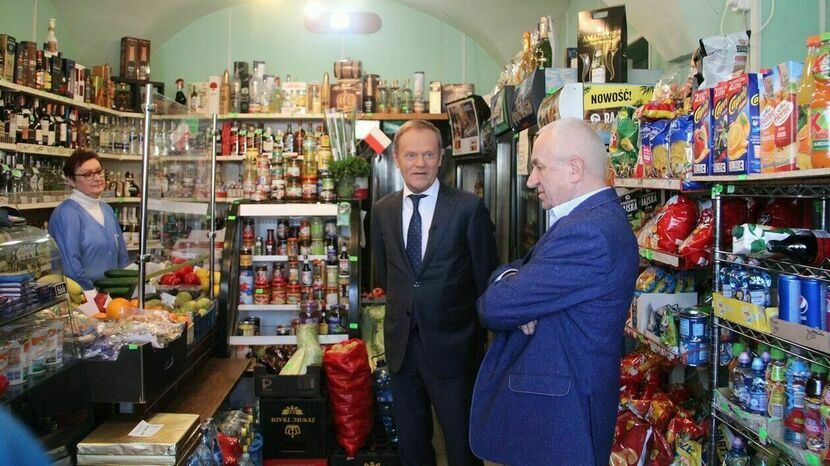 W maju ubiegłego roku Donald Tusk spotkał się z właścicielem sklepu spożywczego Wiesławem Rarakiem w Międzyrzecu Podlaskim