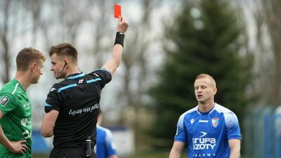 Kluczowy moment meczu w Polkowicach. Wisła Grupa Azoty najpierw straciła bramkę, a kilka chwil później Marcina Ryszkę