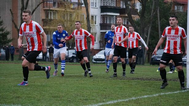 Brother-Sugarmaker Siennica Nadolna – Unia Rejowiec 2:2.  Chełm district class played