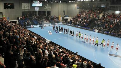 W tej kadencji, licząc od 2019 roku, tylko na inwestycje Puławy wydały prawie 250 mln zł. Na zadania takie jak nowa hala sportowa (na zdjęciu) samorząd musiał wyemitować obligacje podbijając zadłużenie do rekordowego poziomu.