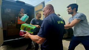 W transporcie, który kilkoma wielkimi busami dotarł w sobotę do Zamościa było mnóstwo medykamentów i sprzętu medycznego z przeznaczeniem do frontowych szpitali, ale również dary dla dzieci z sierocińców.