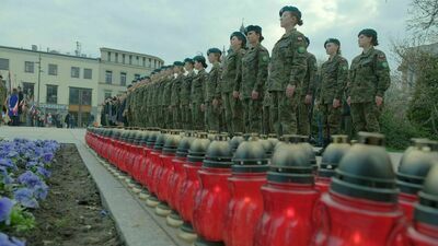 Lublinianie upamiętnili ofiary katastrofy smoleńskiej (zdjęcia)