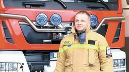 Na miejscu już jest spokój i nastawienie na działanie. Wchodzimy w tryb zadaniowy. Dopiero później, w domu, jak opadnie adrenalina, przychodzi zmęczenie, także to psychiczne – mówi Jarosław Janek