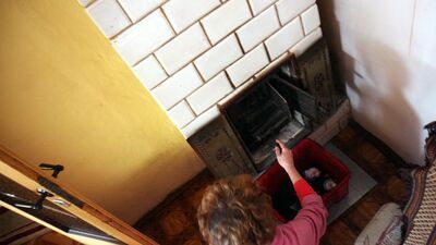 Ludzie wzięli po 3 tys. zł, ale węgla od wójta czy prezydenta miasta nie kupili. Raport