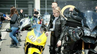 Tylko dla facetów po 40? Nic takiego. Otwarcie sezonu motocyklowego w Lublinie. Galeria 
