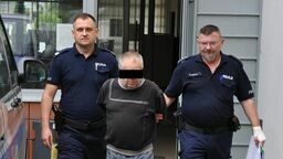 Groził rodzinie spaleniem domu 