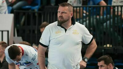 Robert Lis po zakończeniu sezonu przestał być trenerem puławskich Azotów