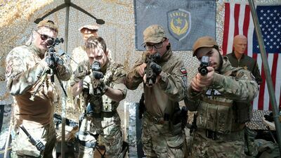 Tłumy ruszyły na militaria