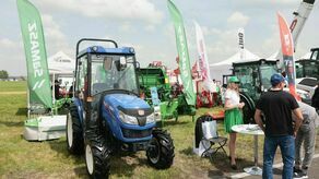 Kosiarki, siewniki, ciągniki i cieliczki białogrzbiete. Jutro kolejny dzień Agro Show w Ułężu