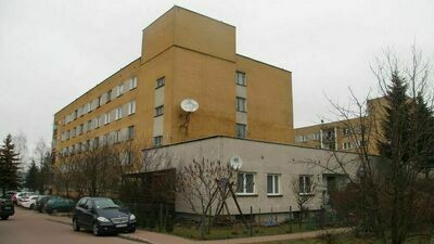 Biała Podlaska: Marszałek oddaje staroście budynek, w którym działa studium medyczne