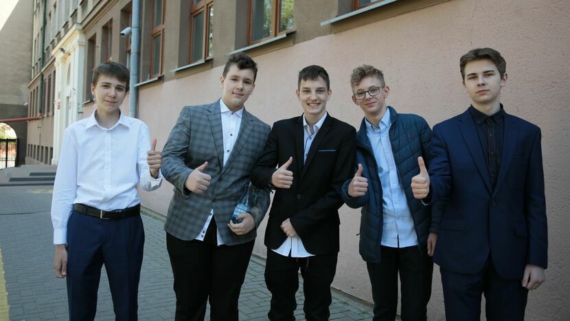 Adrian, Michał, Filip, Maciek i Kuba z SP nr 24 w Lublinie z egzaminu wychodzili wyjątkowo zadowoleni.
