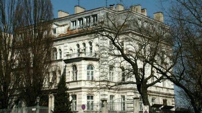 Dawny pałac Chrzanowskich zostanie wyremontowany. Przy ul. Chmielnej powstanie Europejskie Centrum Innowacyjnych Terapii Schorzeń Plamki 