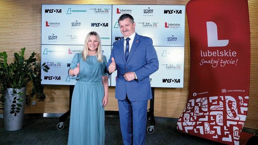 Katarzyna Bujakiewicz i Zdzisław Szwed podczas wtorkowego podsumowania projektu „Bujaj się z Kaśką po Lubelszczyźnie”