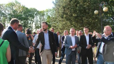 Prosto z marszu w Warszawie lider PSL przyjechał do rolników pod Białą Podlaską 