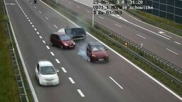 Wypadek na S12. Poszkodowane małe dziecko (nagranie z kamer)