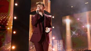 Jakub Rogala na konińskim festiwalu wyśpiewał sobie główną nagrodę w swojej kategorii wiekowej