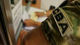 Funkcjonariusze CBA w ramach śledztwa przeszukali dziewięć lokalizacji na terenie Lubelszczyzny oraz Wielkopolski. W poniedziałek, 5 czerwca, pojawili się w Puławach