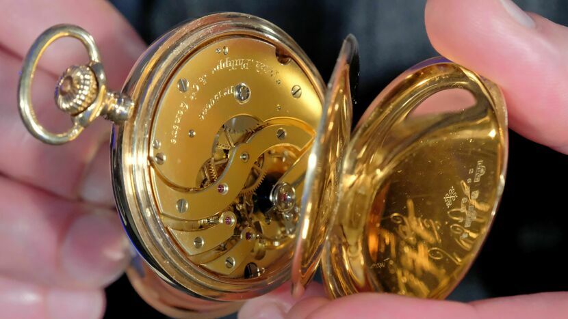 Podczas czwartkowej konferencji prezentowano zegarki Patek z 1908 i 1911 roku, w kopertach z 18 i 14 karatowego złota, które będzie można obejrzeć podczas dwudniowej konferencji.