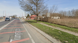 Nowa stacja może powstać przed przejazdem kolejowym, jadąc w kierunku Łęcznej