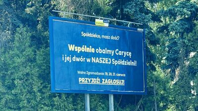 Jeden z billboardów w Świdniku mobilizujący spółdzielców