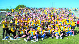 Rok temu Motor przegrał finał baraży o awans z Ruchem Chorzów aż 0:4. Tym razem pokonał w Olsztynie Stomil po rzutach karnych i po 13 latach przerwy w Lublinie znowu będzie I liga