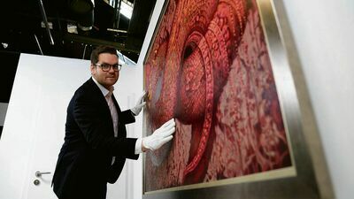 Biznes potrzebuje do równowagi drugiego bieguna w postaci sztuki. To nie przypadek, że najlepsze kolekcje powstają często wśród właścicieli przedsiębiorstw. Świat biznesu, który z natury jest nastawiony na generowanie zysku, w myśl odpowiedzialności za otaczający świat jest oczywistym źródłem mecenatu artystycznego – tłumaczy Jakub Fijewski