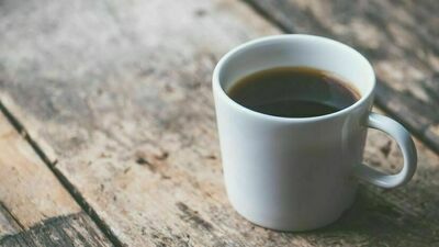 Miał ukraść sprzęt AGD. Ale najpierw wypił kawę 