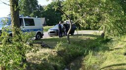 Nieszczęście w przydrożnym rowie. Na poboczu został tylko rower