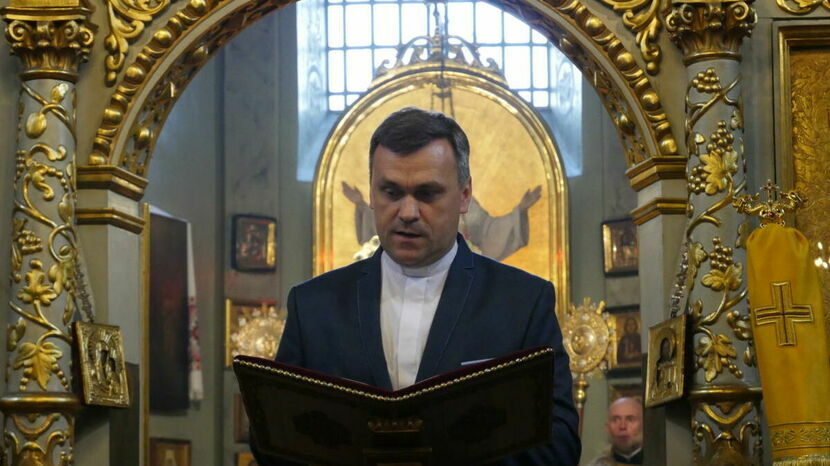 ks. Andrzej Gontarek podczas ekumenicznych nieszporów w katedrze prawosławnej Przemienienia Pańskiego w Lublinie