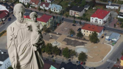 Tak ma wyglądać figura, która stanie na wysokiej na 7,5 metra kolumnie. W tle panorama Józefowa