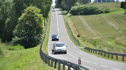 Pięciu chętnych na drogę od Gorajca do Szczebrzeszyna 