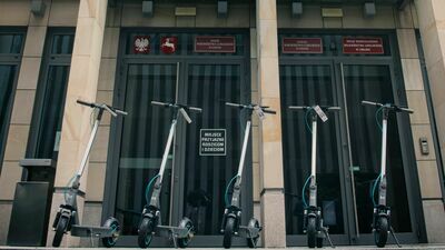 Po co urzędowi marszałkowskiemu hulajnogi? Kosztowały krocie