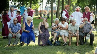 Wielkie otwarcie. 30 lat czekali, by przejść się po parkowych alejkach