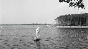 Zalew Zemborzycki to idealne miejsce do uprawiania sportów wodnych