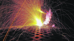 Umowy, opłaty i poszukiwane zawody