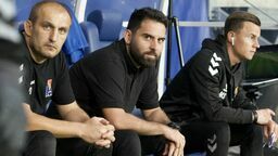 Od lewej: kierownik drużyny Motoru Dariusz Baryła, Goncalo Feio i asystent Mateusz Stolarski