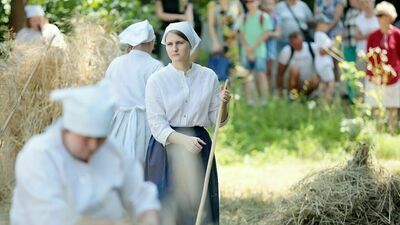 Przednówek, cep, młocka, żęcie... czyli Żniwowanie w Skansenie 