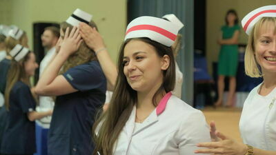 W zawodzie przybyło ponad 170 pielęgniarek i położnych