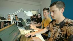 Baobab dostał komputery. Korzystać mogą z nich nie tylko uchodźcy 