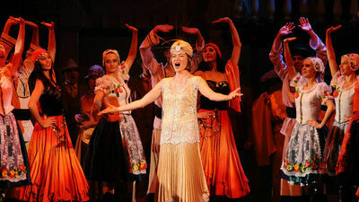 Mieszkańcy polubili operetkę. Na festiwal przyjedzie też Andrzej Seweryn 