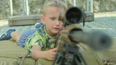 Lublin: Poczuć się jak żołnierz. Piknik militarny na placu Teatralnym (zdjęcia)