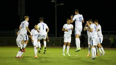 Wisła Grupa Azoty nie wygrała ze Stalą Stalowa Wola, ale nadal jest liderem II ligi