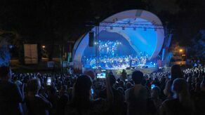 Tłumy na koncercie plenerowym z okazji obchodów Święta Wojska Polskiego