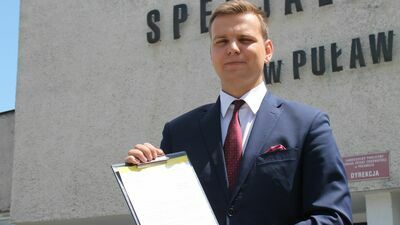 Jakub Kulesza chce wrócić do pracy w sektorze prywatnym. Czy to koniec jego szybko rozwijającej się, politycznej kariery?