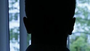 Nie każdy poznany przez internet mężczyzna jest tym, za kogo się podaje.