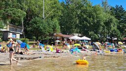 Jezioro Piaseczno przeżywa najazd plażowiczów  