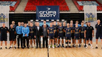 Tak prezentuje się drużyna Azotów Puławy na sezon 23/24